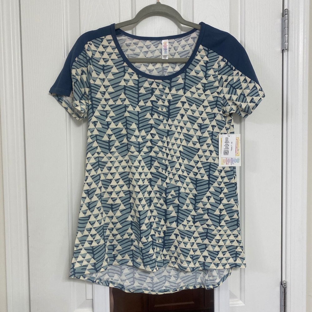 LulaRoe Classic T